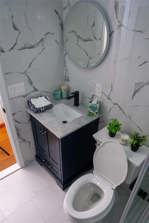 Staten Island, New York, 10303, United States, 3 Bedrooms Bedrooms, ,2 BathroomsBathrooms,Residential,For Sale,1878753