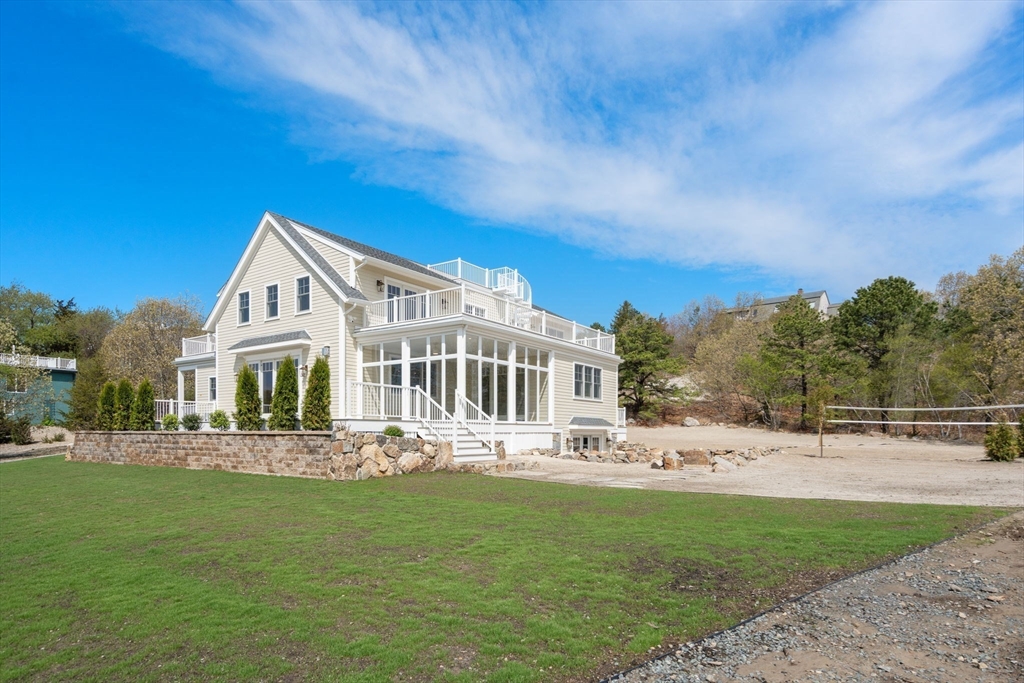 Gloucester, Massachusetts, 01930, United States, 4 Bedrooms Bedrooms, ,5 BathroomsBathrooms,Residential,For Sale,1804807