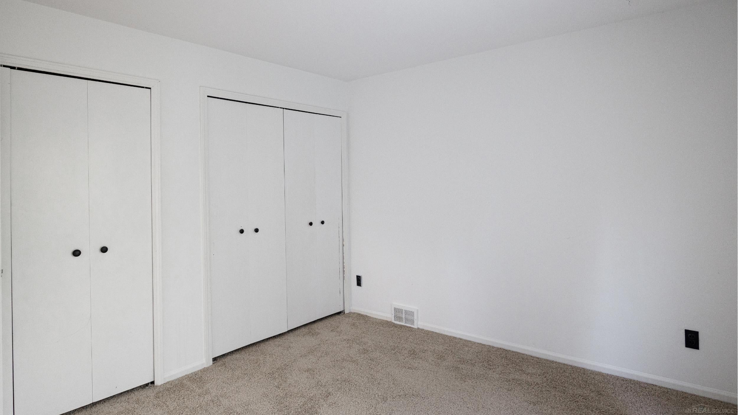 Columbus, Michigan, 48063, United States, 3 Bedrooms Bedrooms, ,3 BathroomsBathrooms,Residential,For Sale,1974296