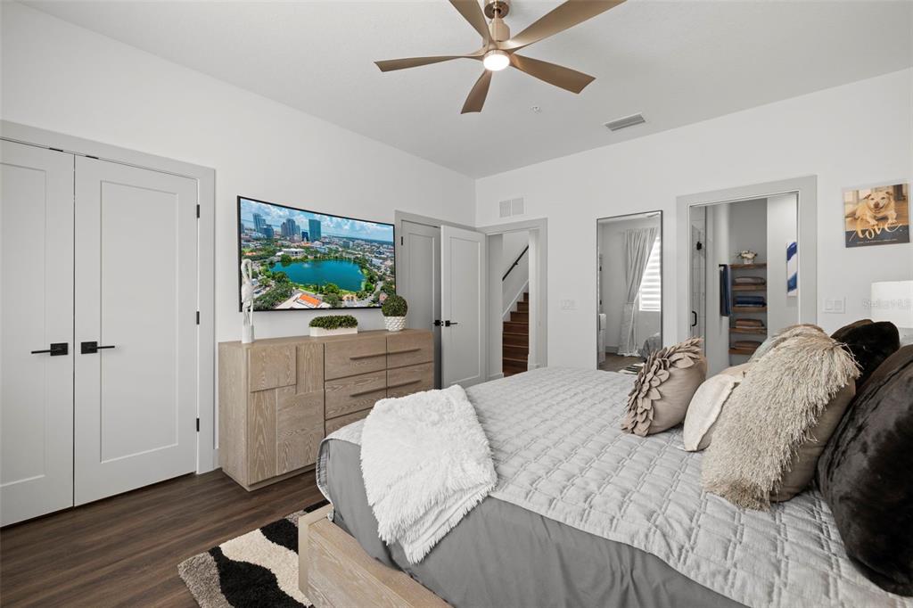 St Petersburg, Florida, 33701, United States, 2 Bedrooms Bedrooms, ,3 BathroomsBathrooms,Residential,For Sale,1994589