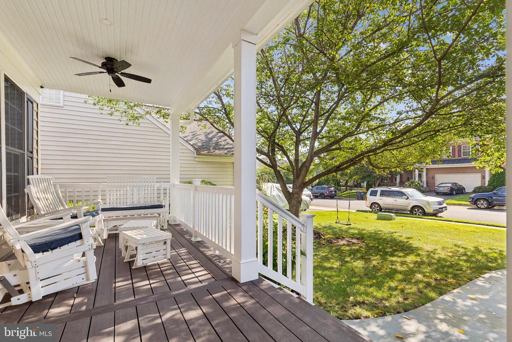 Aldie, Virginia, 20105, United States, 4 Bedrooms Bedrooms, ,4 BathroomsBathrooms,Residential,For Sale,1904270