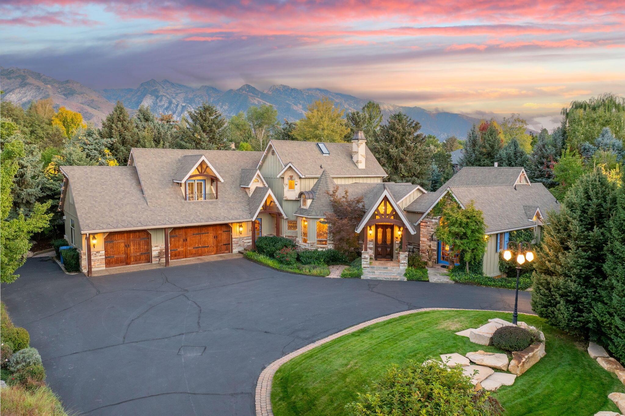 Salt Lake City, Utah, 84121, United States, 5 Bedrooms Bedrooms, ,6 BathroomsBathrooms,Residential,For Sale,1974562