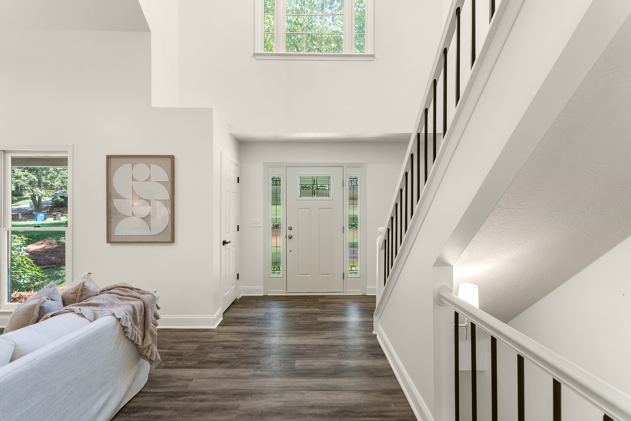  Exceptional Value in Mannings Ridge with Major Updates Throughout - 物件實景