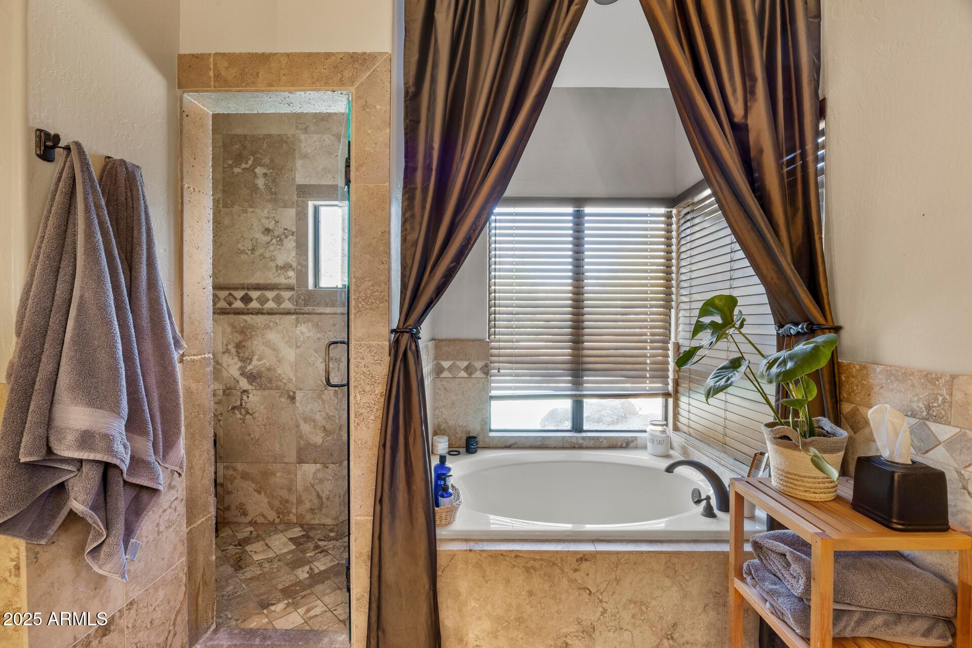 Scottsdale, Arizona, 85255, United States, 3 Bedrooms Bedrooms, ,3 BathroomsBathrooms,Residential,For Sale,1988879