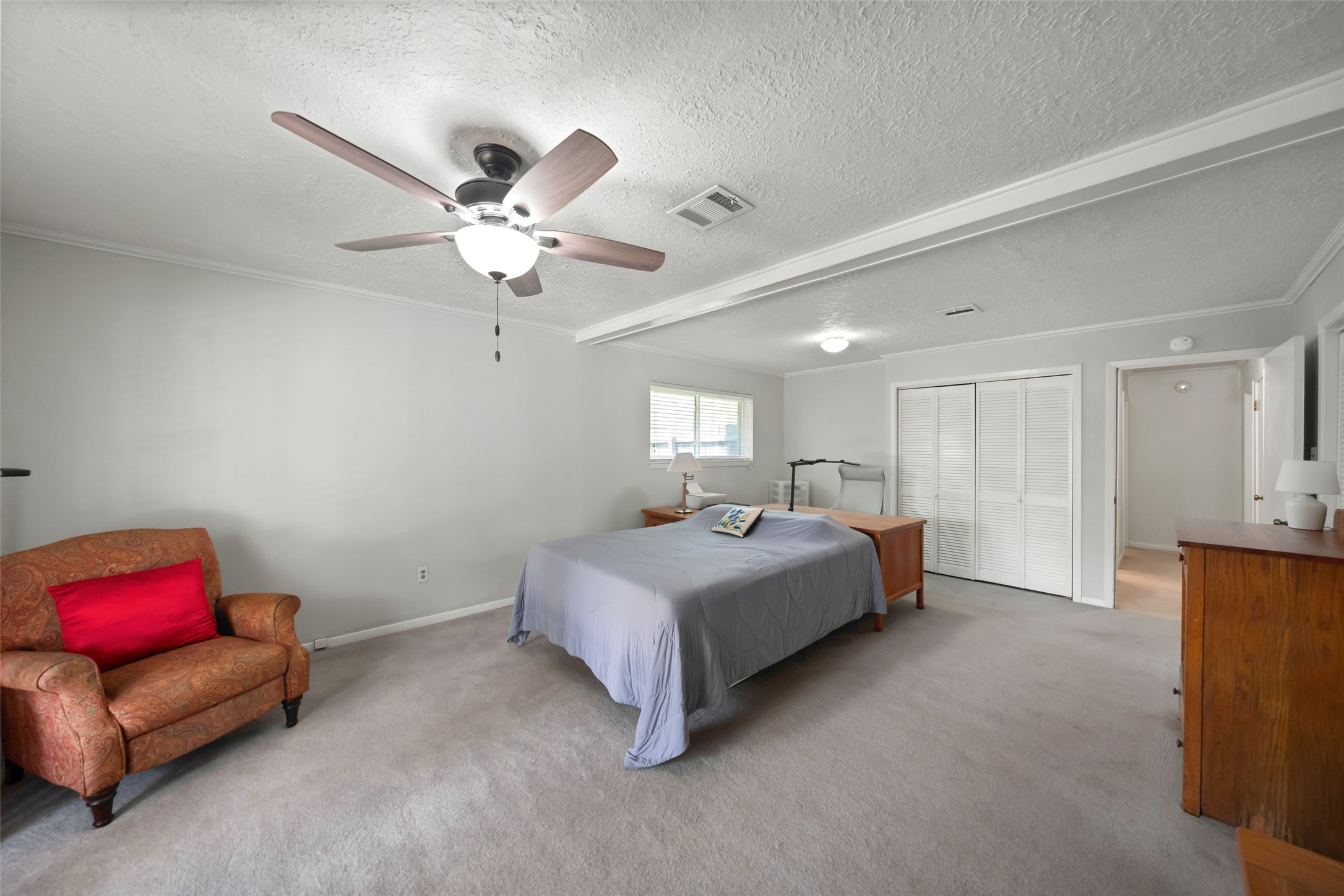  2111 Willow Boulevard - 物件實景