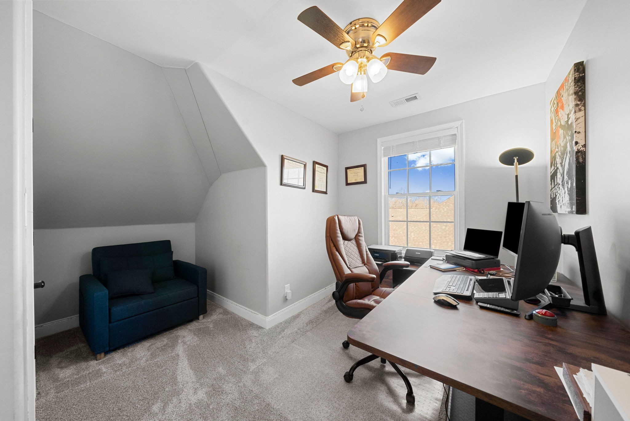 Clarksville, Tennessee, 37043, United States, 5 Bedrooms Bedrooms, ,3 BathroomsBathrooms,Residential,For Sale,2009051