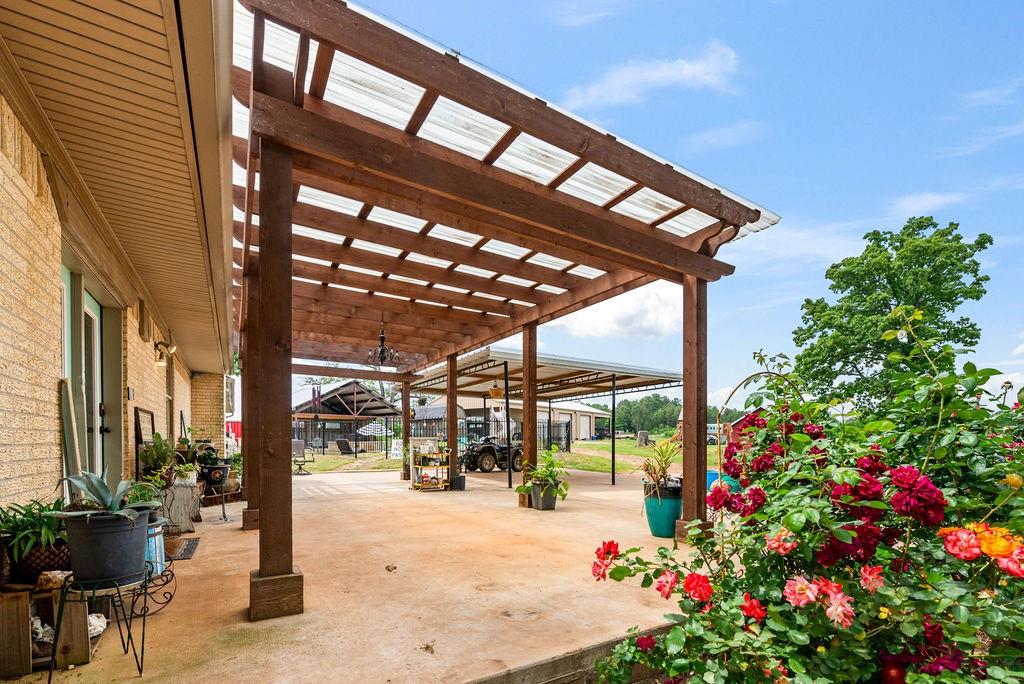 1475 FM 49, Mineola, Texas, 75773, United States, 4 Bedrooms Bedrooms, ,3 BathroomsBathrooms,Residential,For Sale,1475 FM 49,1675344