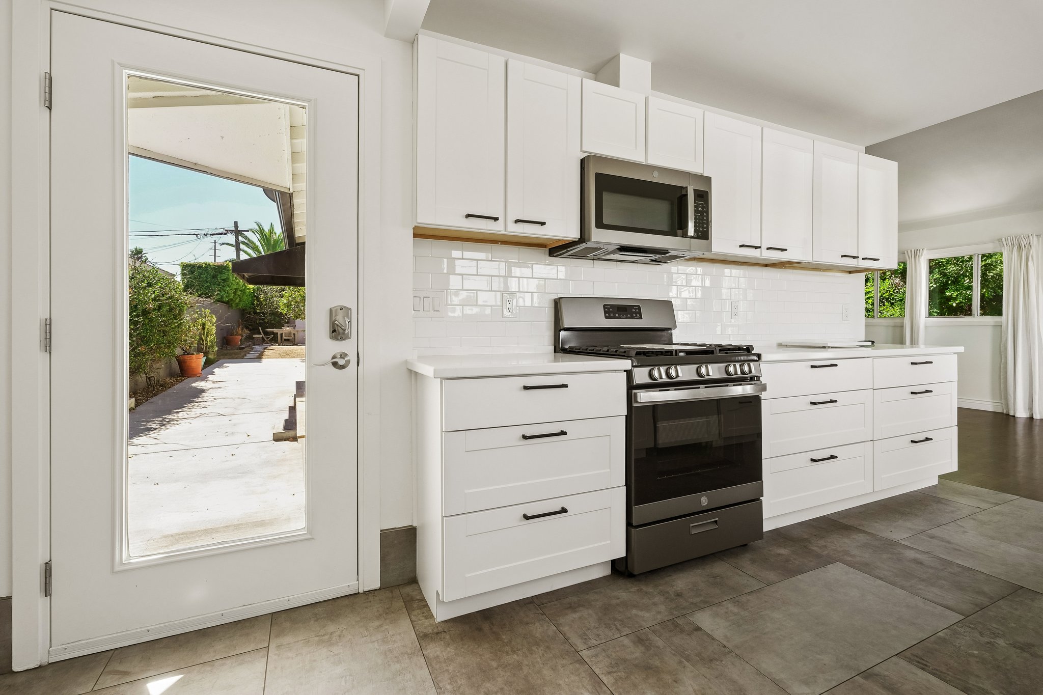  889 West 25th Street, Los Angeles, CA 90731 - 物件實景