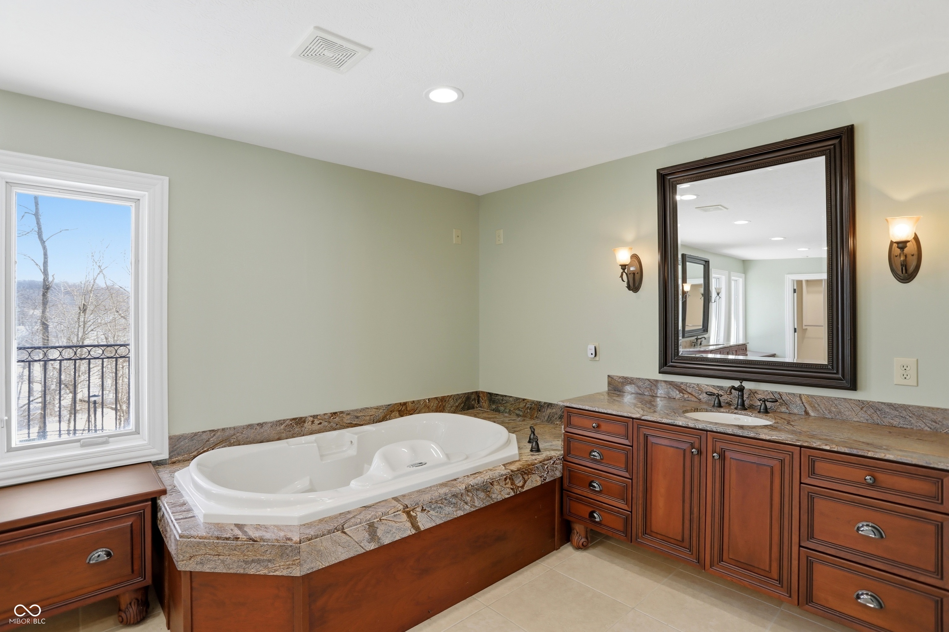 Indianapolis, Indiana, 46256, United States, 6 Bedrooms Bedrooms, ,10 BathroomsBathrooms,Residential,For Sale,2016946
