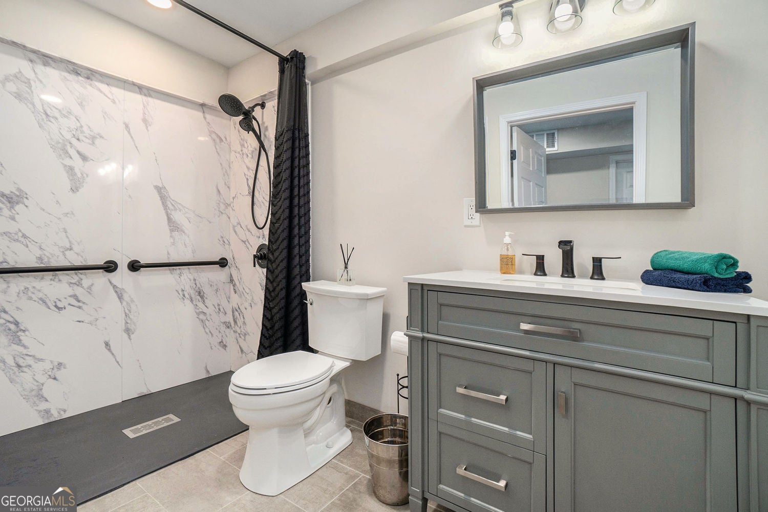 Marietta, Georgia, 30068, United States, 5 Bedrooms Bedrooms, ,5 BathroomsBathrooms,Residential,For Sale,1859085