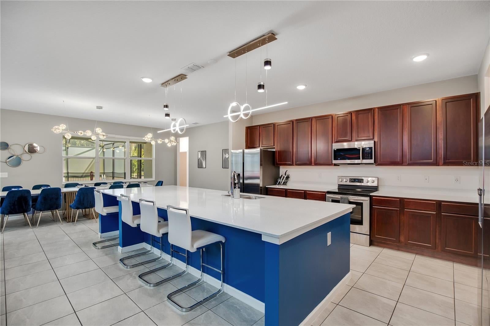 KISSIMMEE, Florida, 34746, United States, 15 Bedrooms Bedrooms, ,16 BathroomsBathrooms,Residential,For Sale,1977749