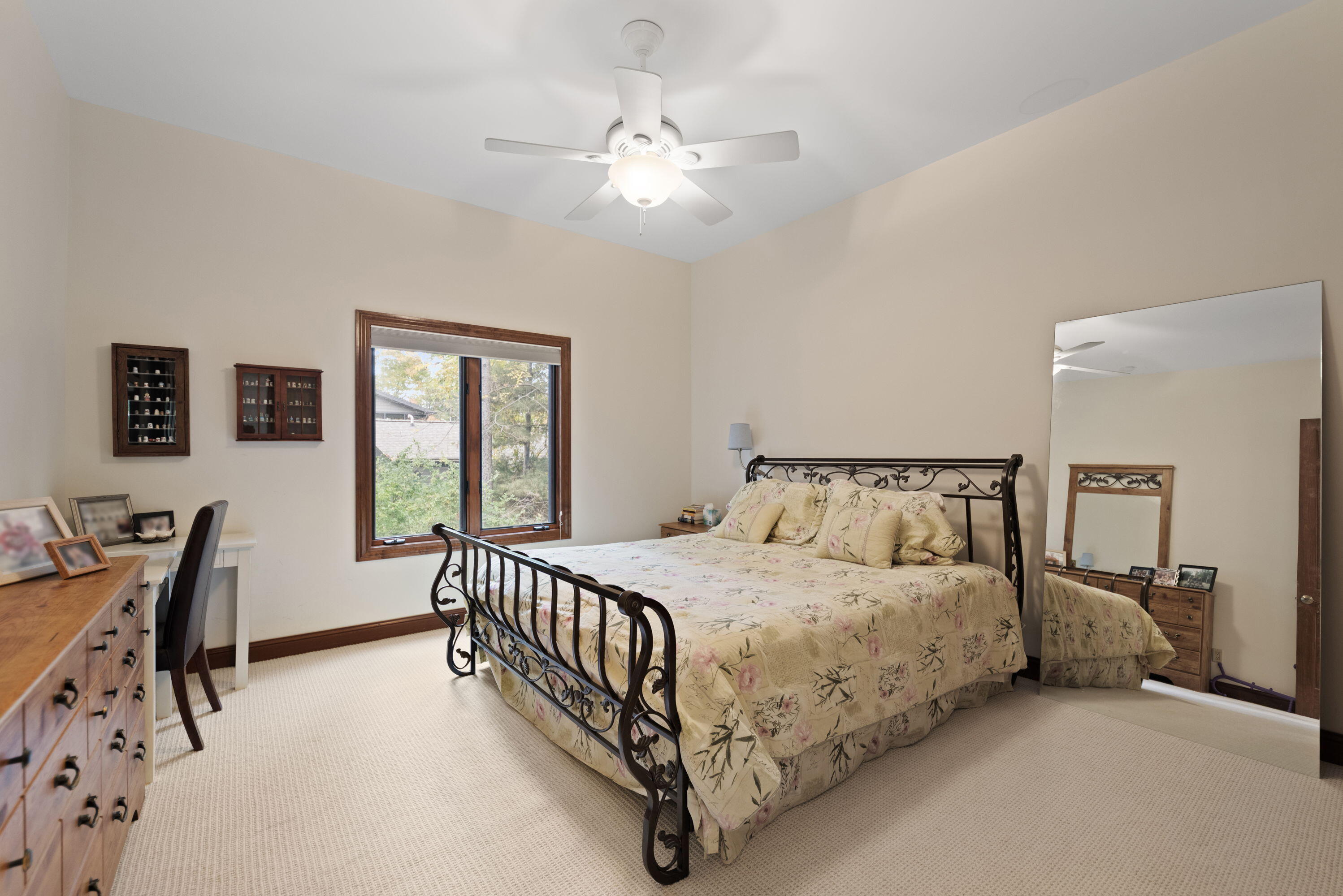 New Buffalo, Michigan, 49117, United States, 4 Bedrooms Bedrooms, ,3 BathroomsBathrooms,Residential,For Sale,1987868