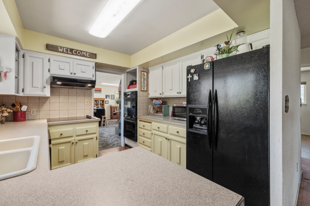 KLAMATH FALLS, Oregon, 97603, United States, 3 Bedrooms Bedrooms, ,2 BathroomsBathrooms,Residential,For Sale,1984285