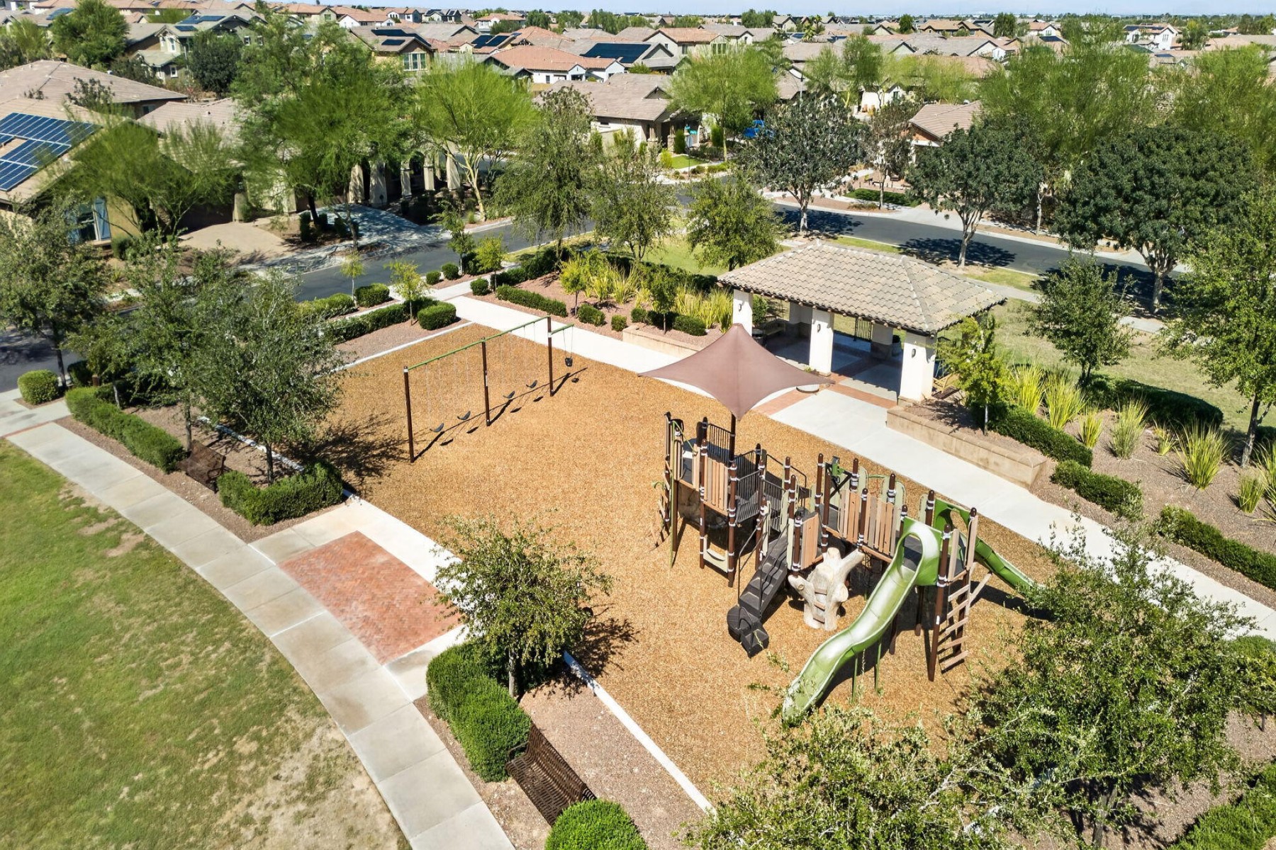  20668 W Park Meadows Drive, Buckeye, AZ 85396 - 物件實景