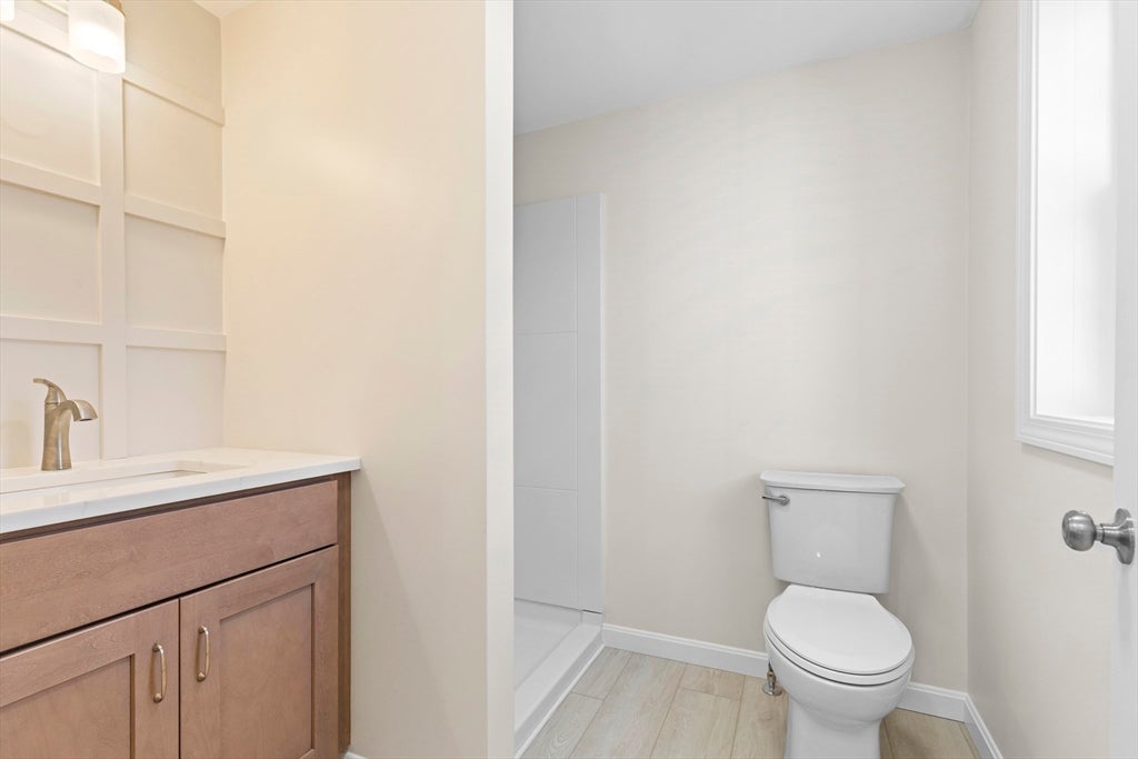 Plymouth, Massachusetts, 02360, United States, 3 Bedrooms Bedrooms, ,2 BathroomsBathrooms,Residential,For Sale,2049436