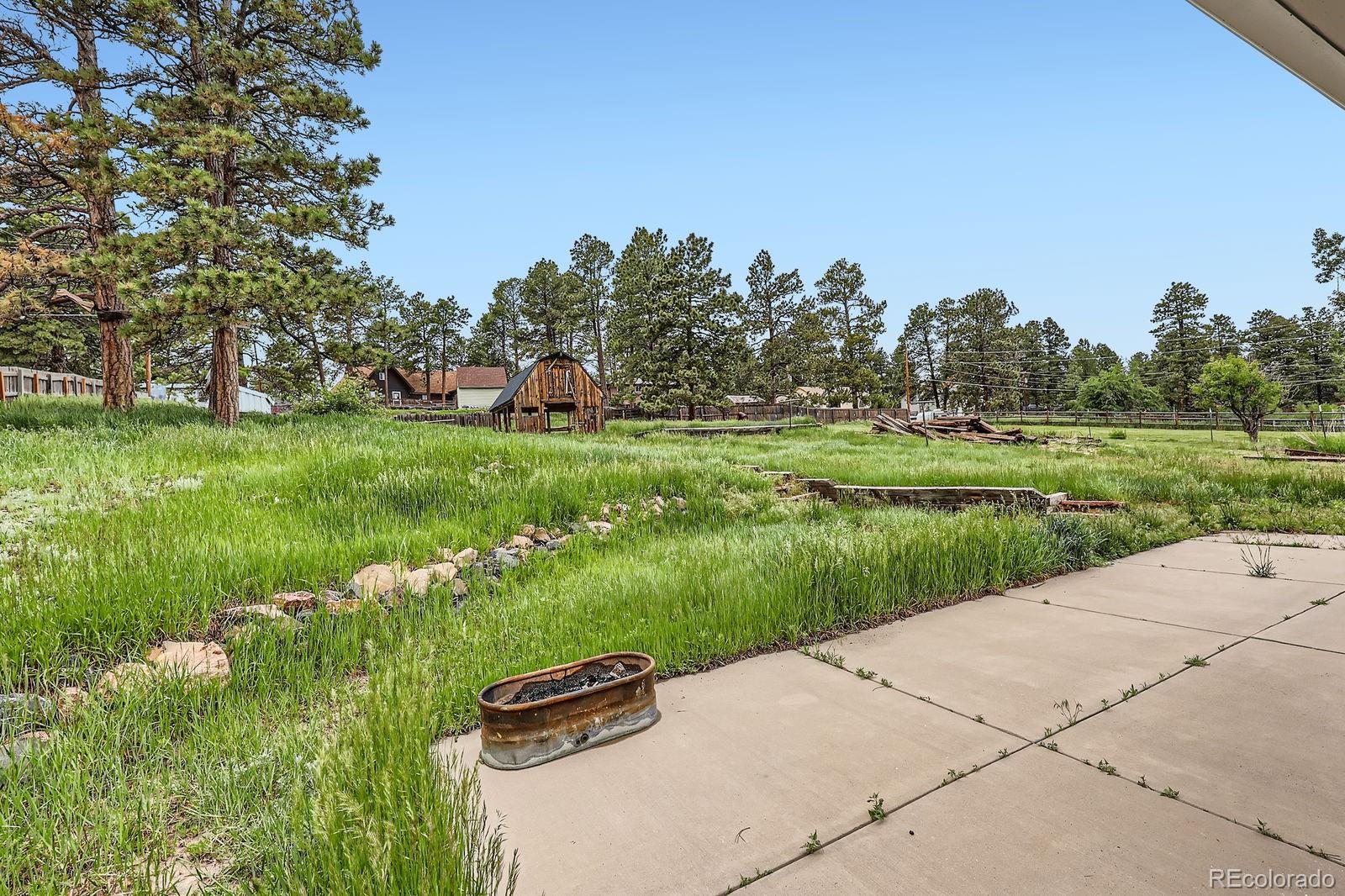 Elizabeth, Colorado, 80107, United States, 3 Bedrooms Bedrooms, ,1 BathroomBathrooms,Residential,For Sale,1993081