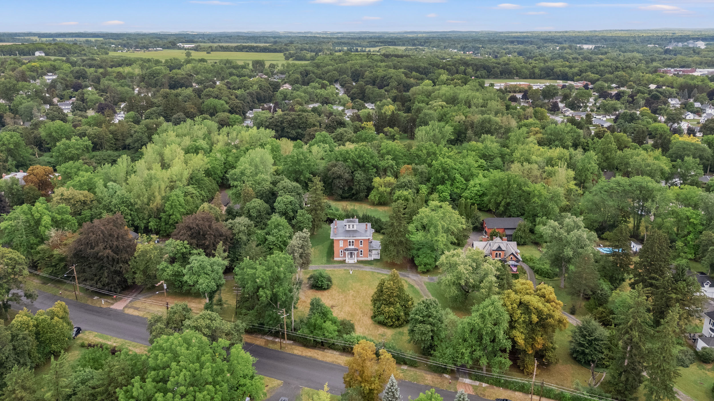 Geneva, New York, 14456, United States, 7 Bedrooms Bedrooms, ,4 BathroomsBathrooms,Residential,For Sale,1982017