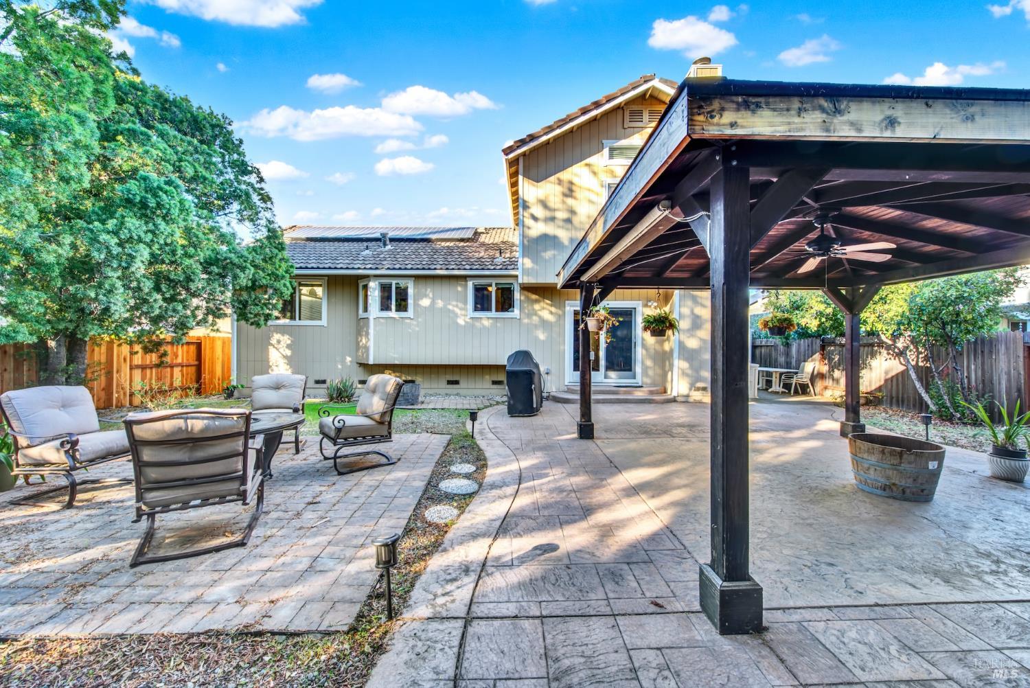 Fairfield, California, 94533, United States, 4 Bedrooms Bedrooms, ,3 BathroomsBathrooms,Residential,For Sale,1988376