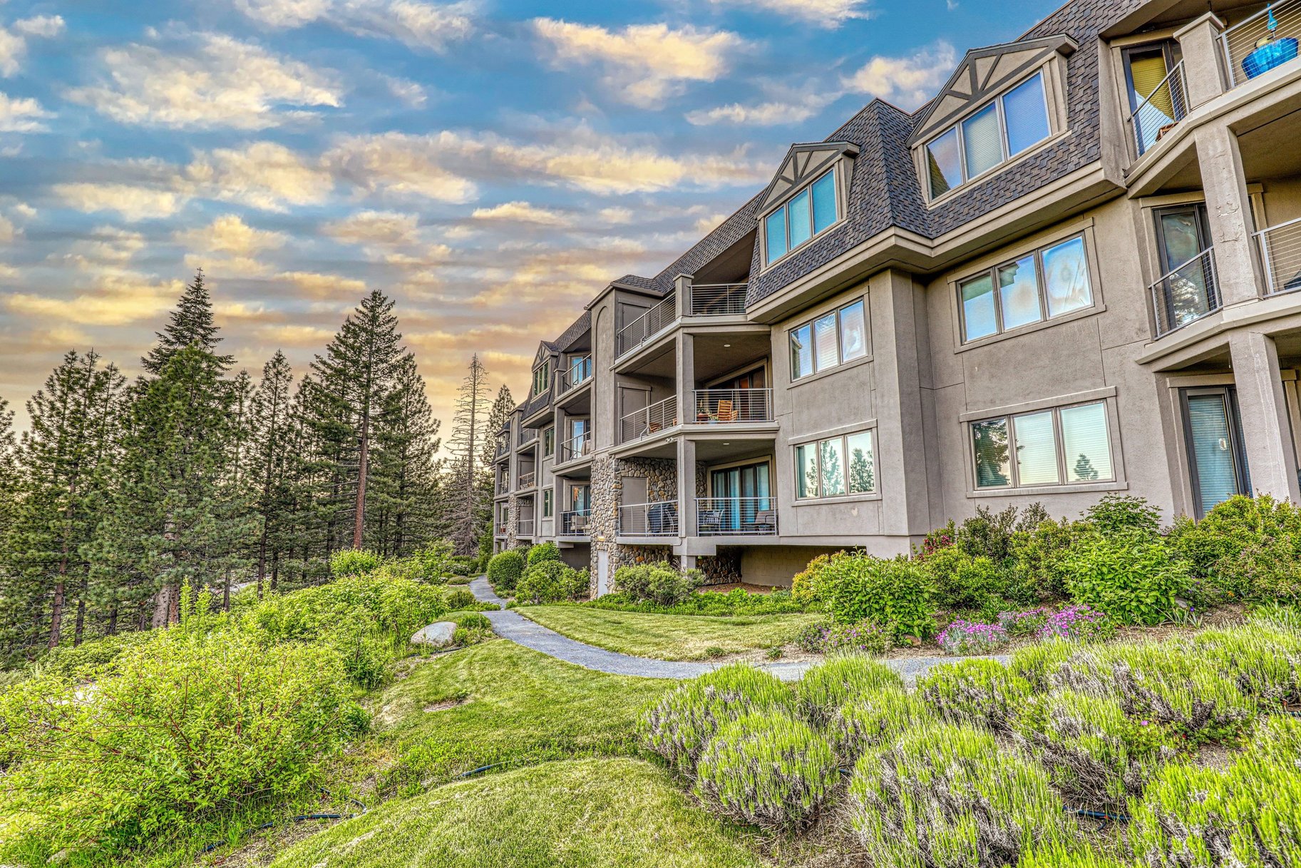  Four-Season Living in Beautiful Incline Village - 物件實景