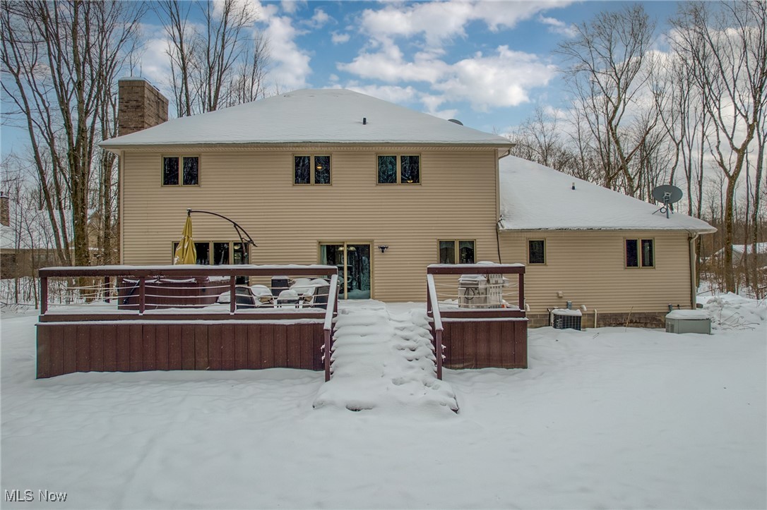 Chardon, Ohio, 44024, United States, 4 Bedrooms Bedrooms, ,3 BathroomsBathrooms,Residential,For Sale,2006450