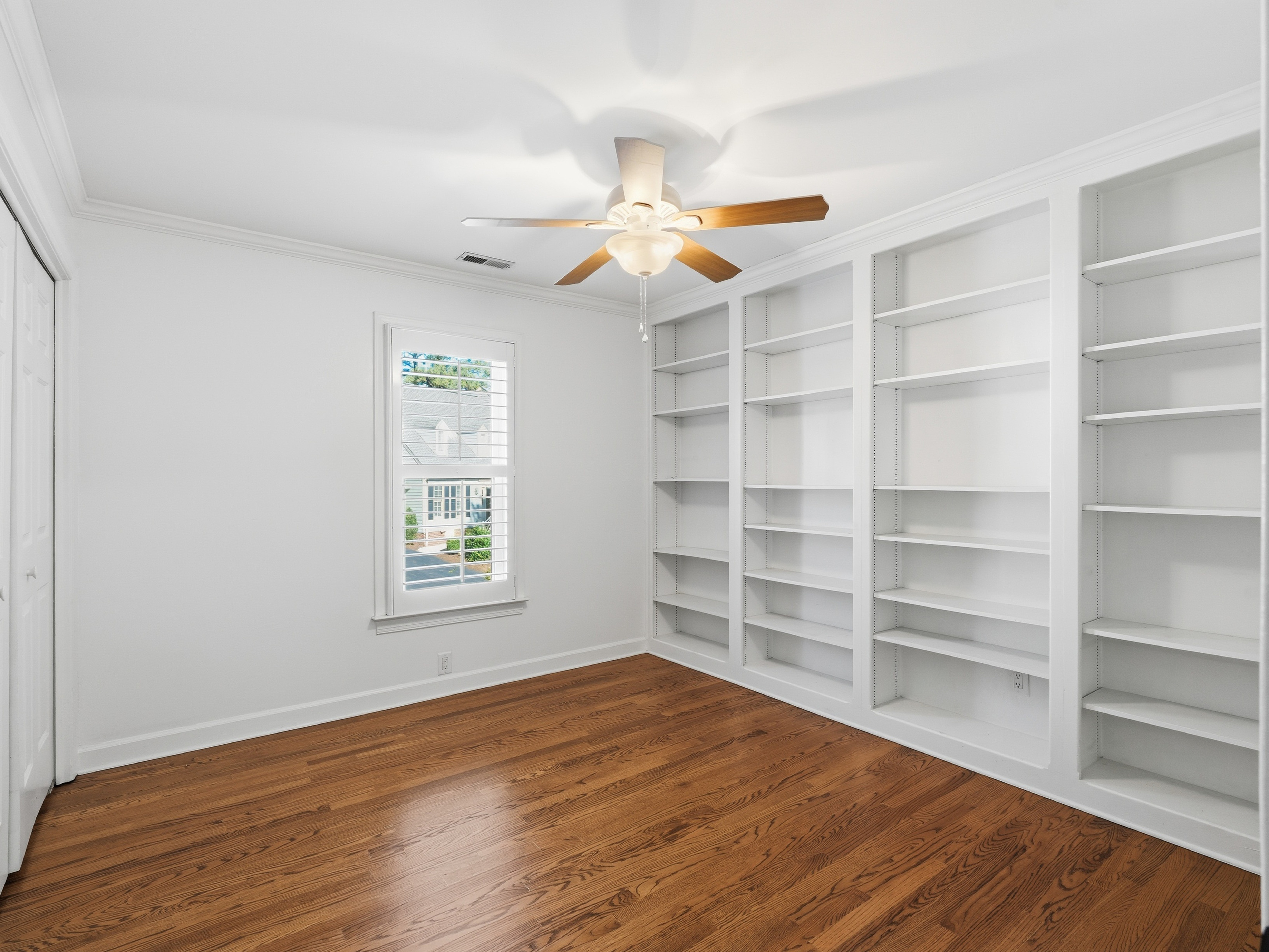  623 Crabbery Lane, Raleigh, NC 27609 - 物件實景