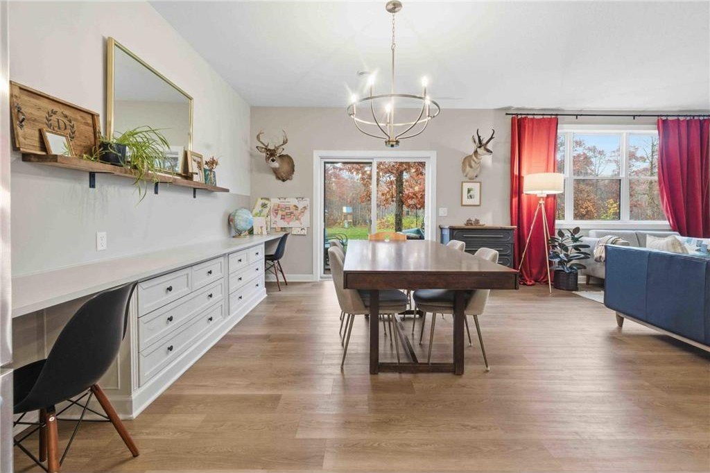 Brainerd, Minnesota, 56401, United States, 4 Bedrooms Bedrooms, ,2 BathroomsBathrooms,Residential,For Sale,1996764