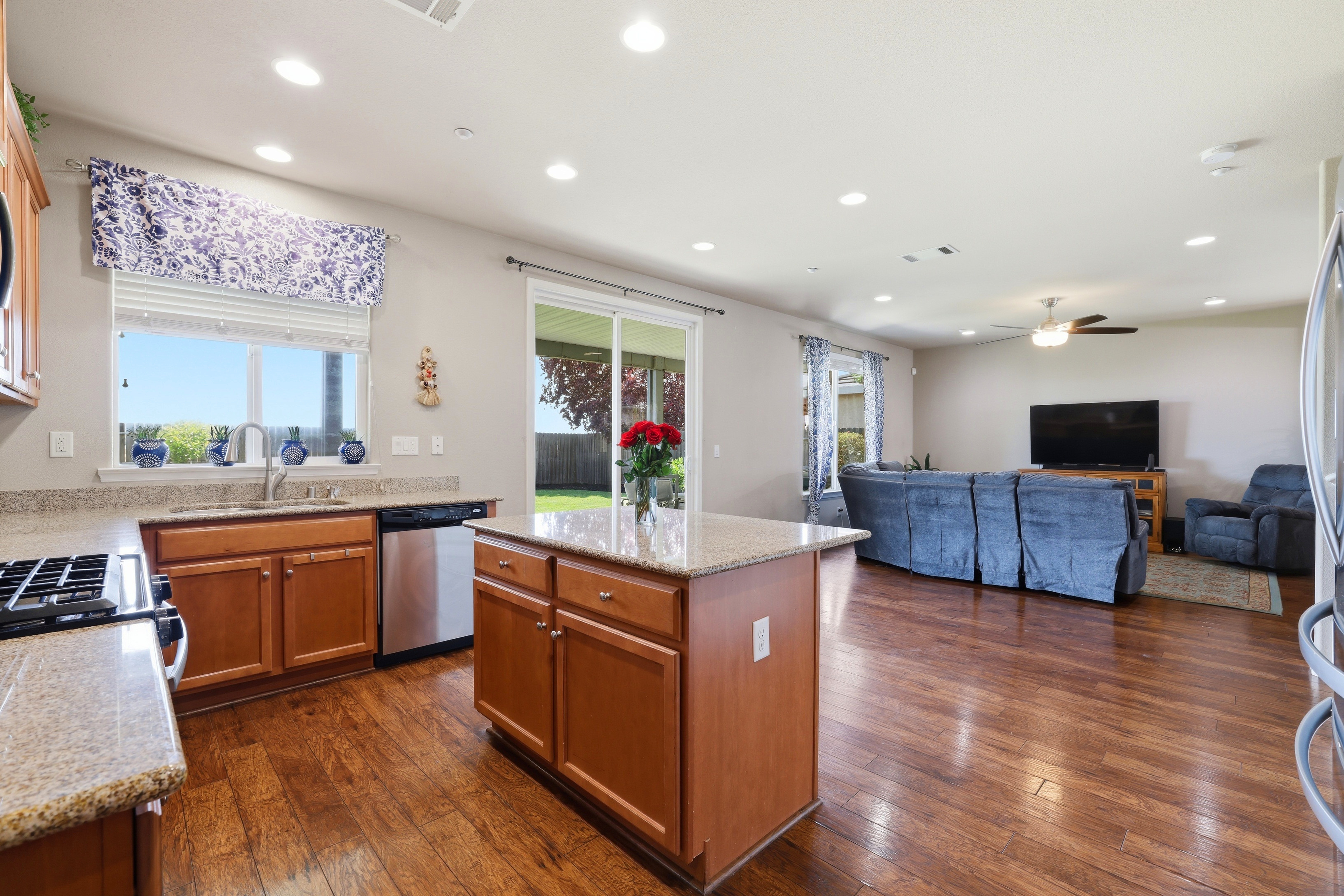  100 Horton Court, Roseville, CA 95747 - 物件實景