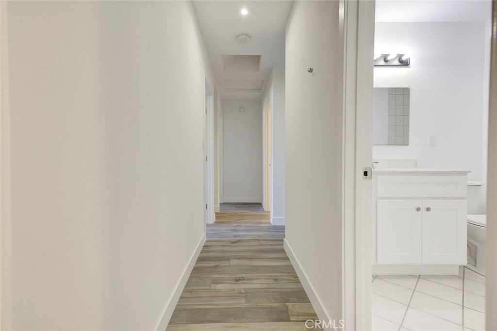 Chatsworth, California, 91311, United States, 3 Bedrooms Bedrooms, ,3 BathroomsBathrooms,Residential,For Sale,1998886