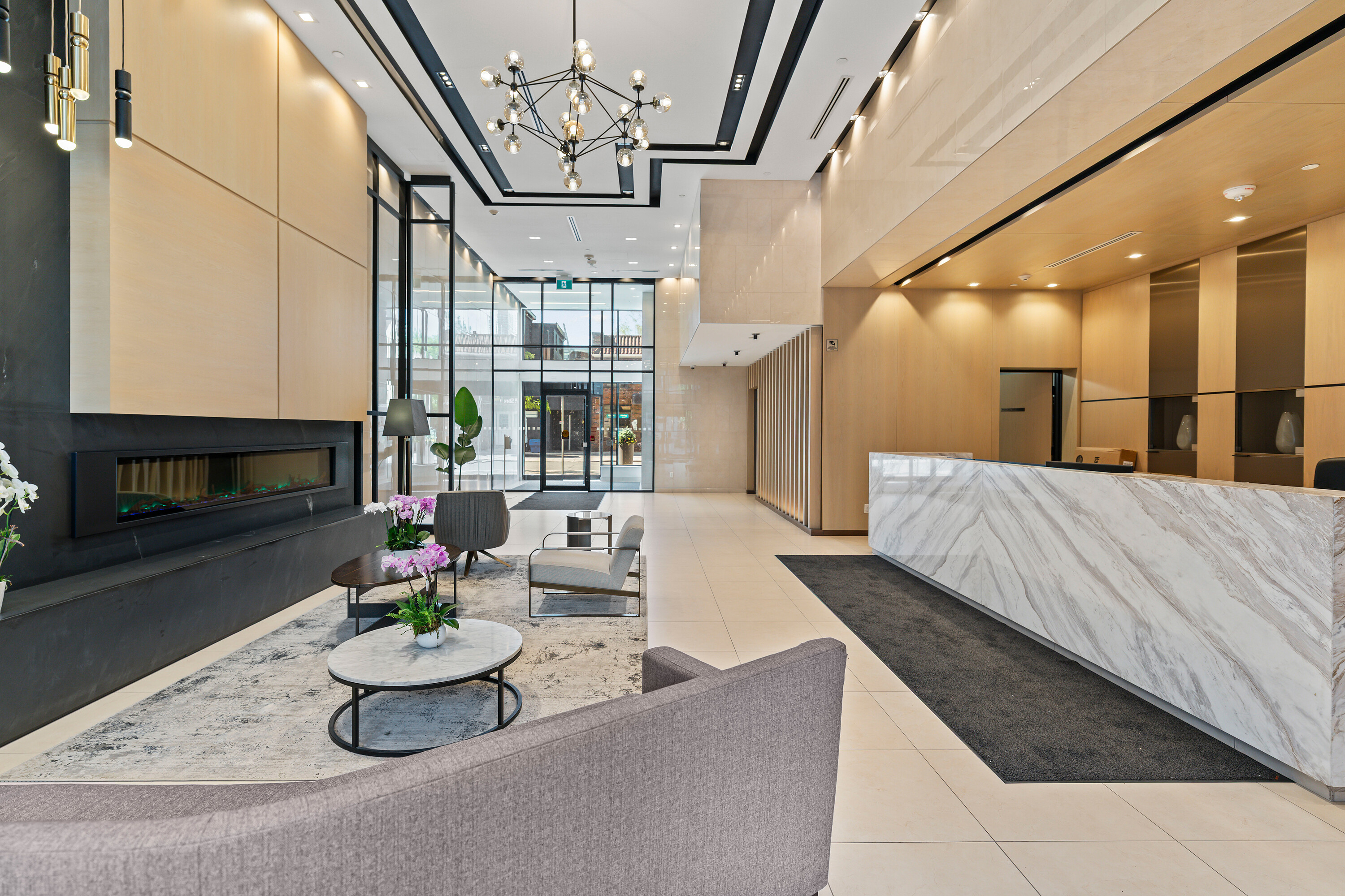  Modern Condo Living - 物件實景