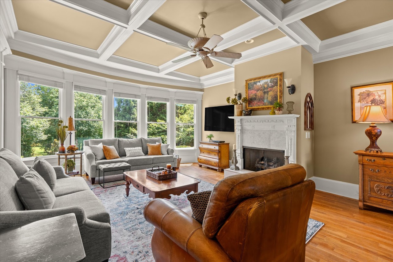 Carrollton, Georgia, 30116, United States, 6 Bedrooms Bedrooms, ,5 BathroomsBathrooms,Residential,For Sale,1893657