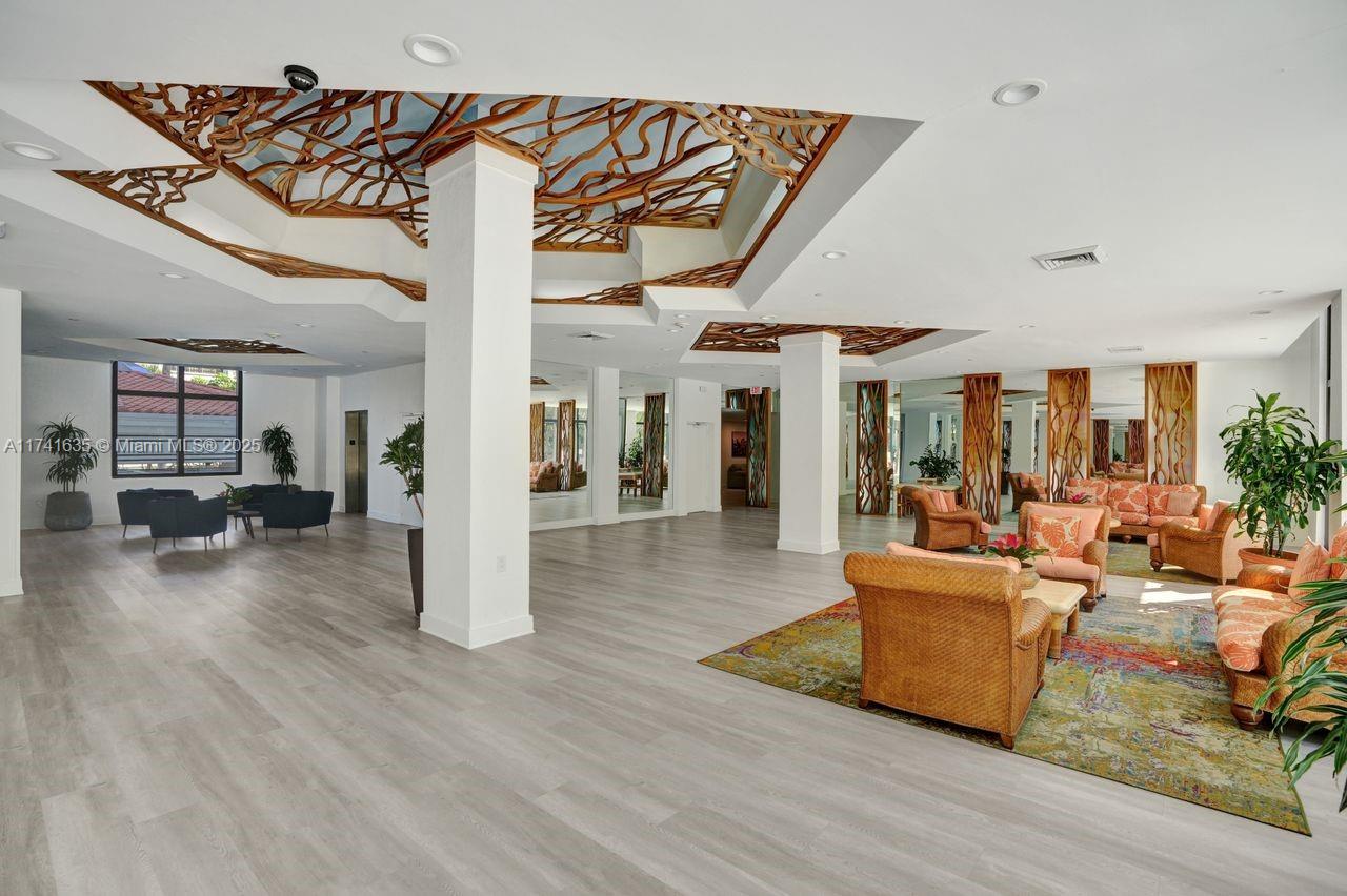 Miami, Florida, 33131, United States, 2 Bedrooms Bedrooms, ,2 BathroomsBathrooms,Residential,For Sale,1705612