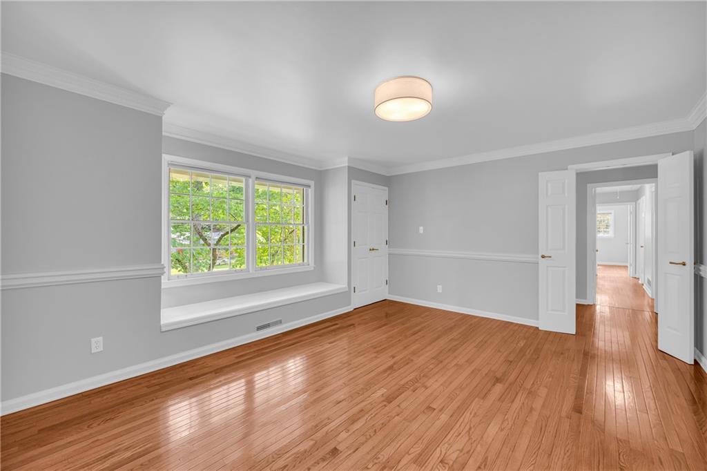 Dunwoody, Georgia, 30338, United States, 4 Bedrooms Bedrooms, ,3 BathroomsBathrooms,Residential,For Sale,1931149