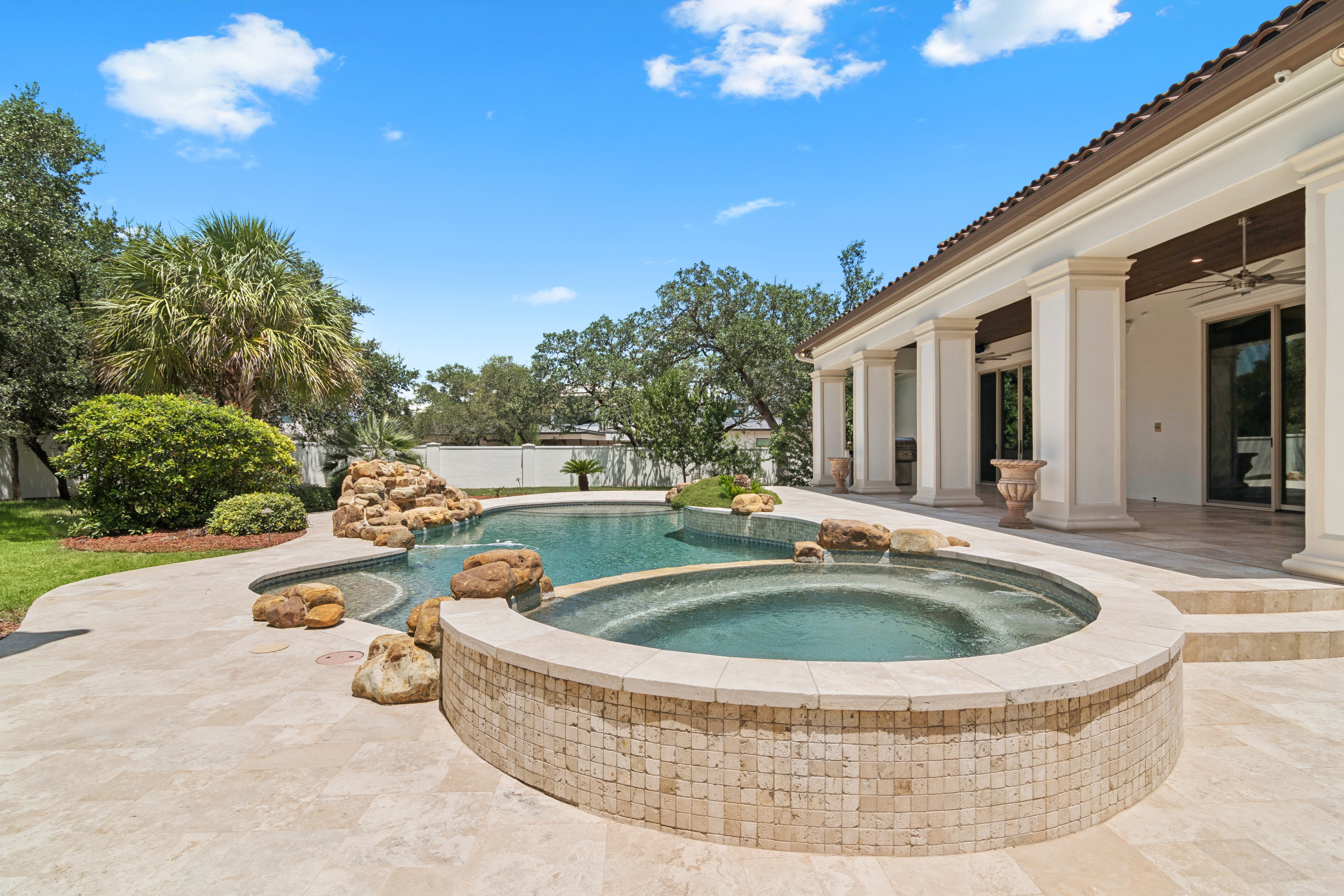  Elegant Single-Level Living in Huntington at Shavano Park - 物件實景