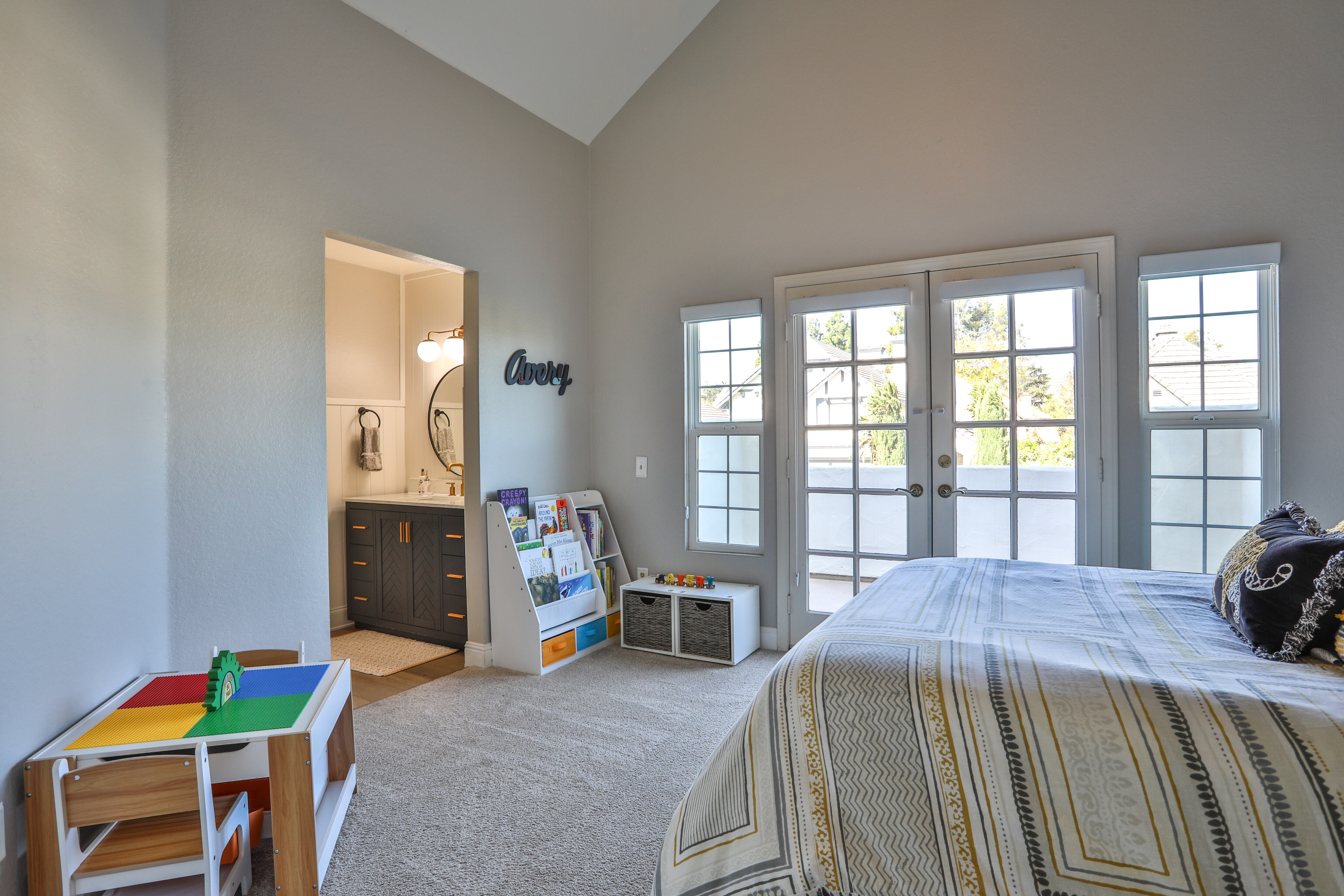  13989 Royal Melbourne Square, San Diego, CA 92128 - 物件實景