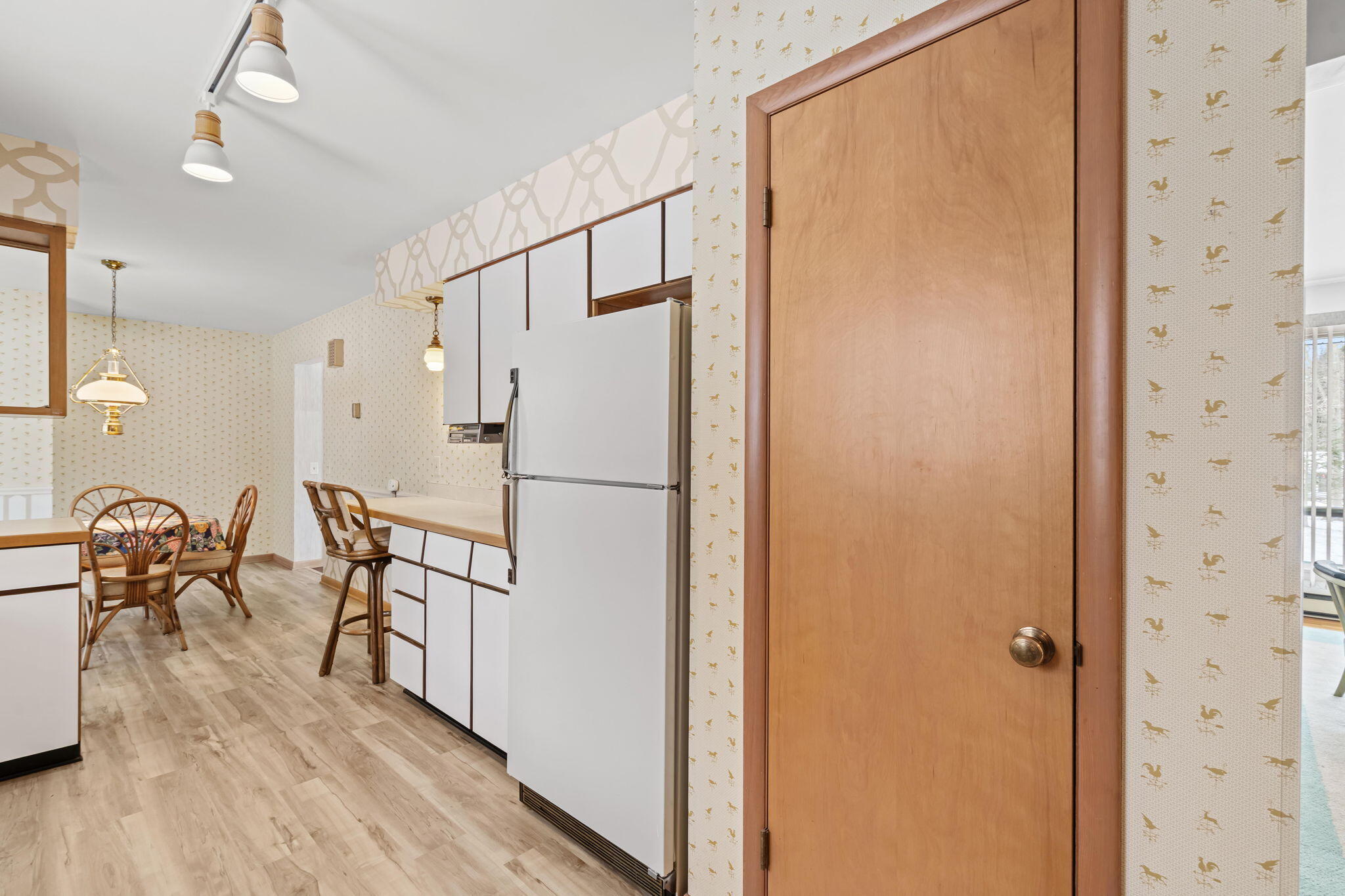 Fennville, Michigan, 49408, United States, 3 Bedrooms Bedrooms, ,2 BathroomsBathrooms,Residential,For Sale,2027985