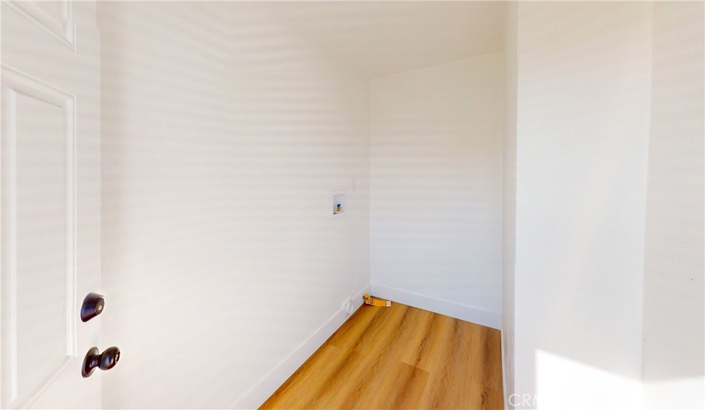 LOS ANGELES, California, 90018, United States, 3 Bedrooms Bedrooms, ,2 BathroomsBathrooms,Residential,For Sale,1747576