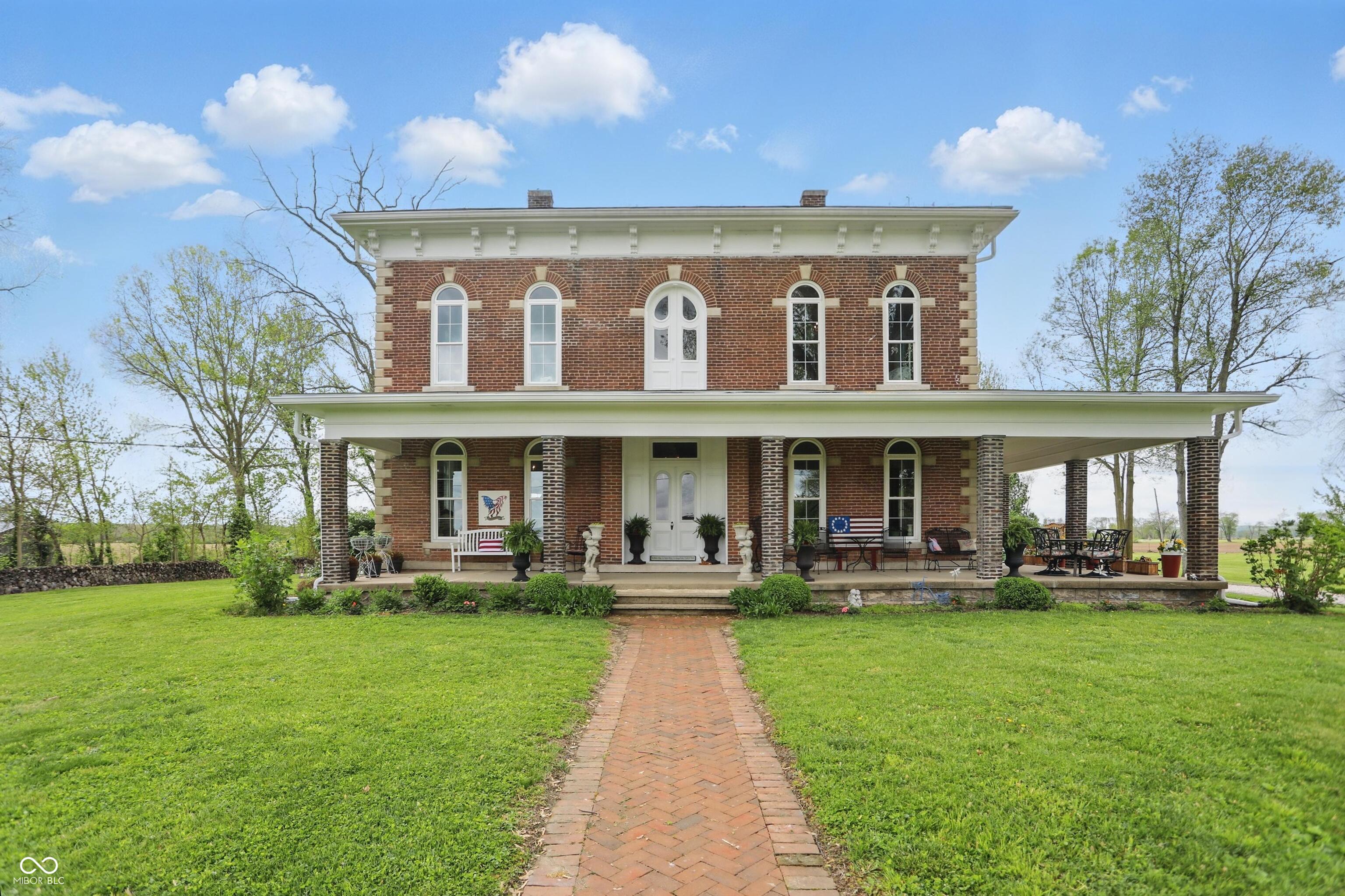 Paragon, Indiana, 46166, United States, 5 Bedrooms Bedrooms, ,2 BathroomsBathrooms,Residential,For Sale,1921702