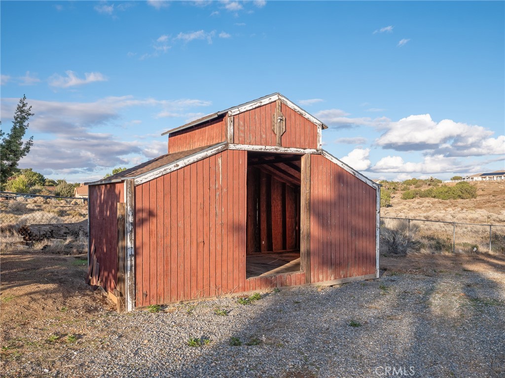 Hesperia, California, 92344, United States, 5 Bedrooms Bedrooms, ,3 BathroomsBathrooms,Residential,For Sale,1996826