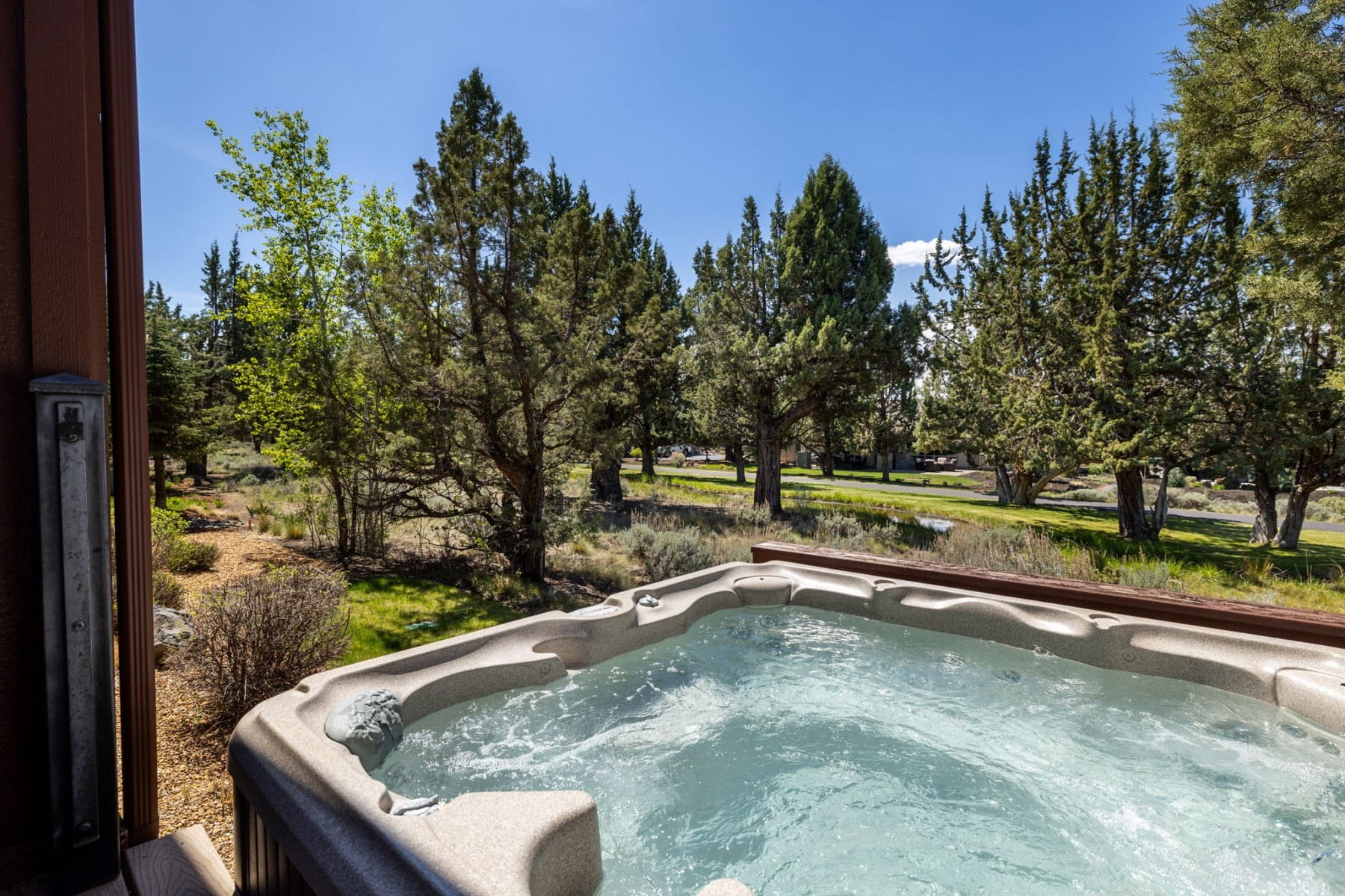 1144 Highland View Loop Redmond, OR 97756 - 物件實景