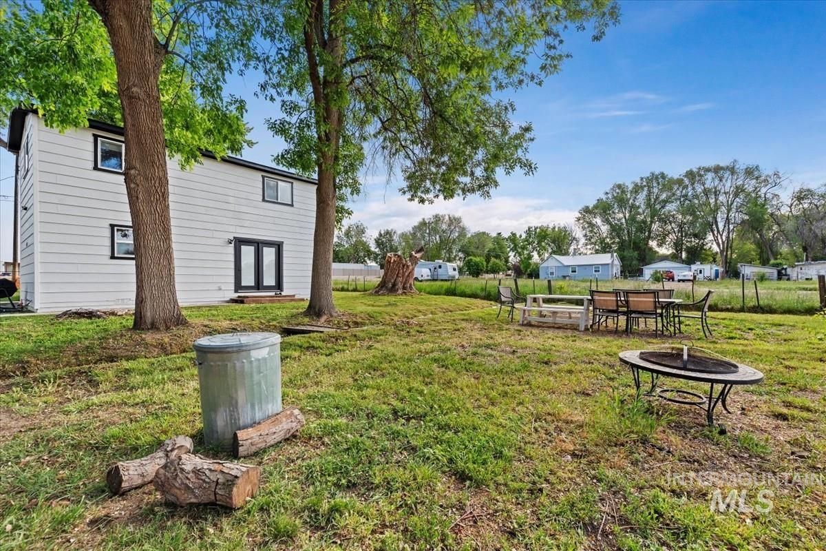 Nampa, Idaho, 83687, United States, 3 Bedrooms Bedrooms, ,2 BathroomsBathrooms,Residential,For Sale,1827445