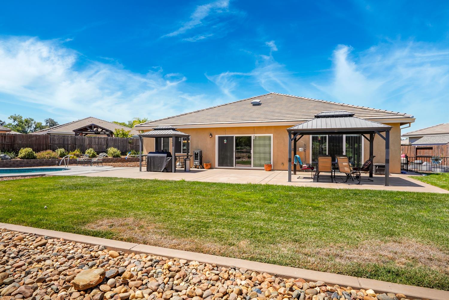Ione, California, 95640, United States, 4 Bedrooms Bedrooms, ,3 BathroomsBathrooms,Residential,For Sale,1975203