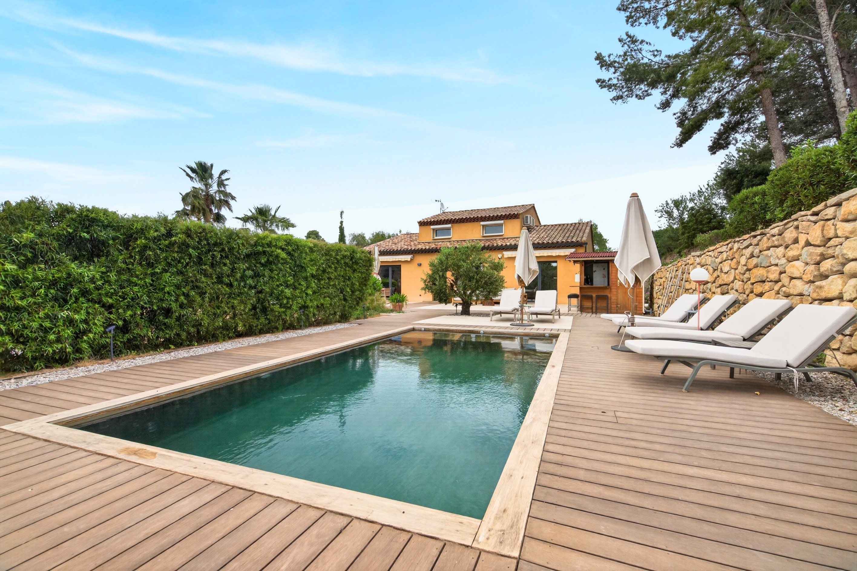  Saint-Cyr-sur-Mer – Family Estate with Detached Houses on Extensive Grounds - 物件實景