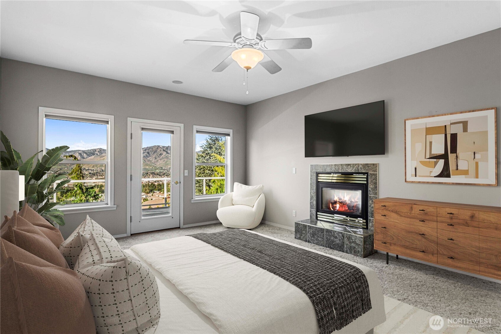 East Wenatchee, Washington, 98802, United States, 4 Bedrooms Bedrooms, ,3 BathroomsBathrooms,Residential,For Sale,1818465