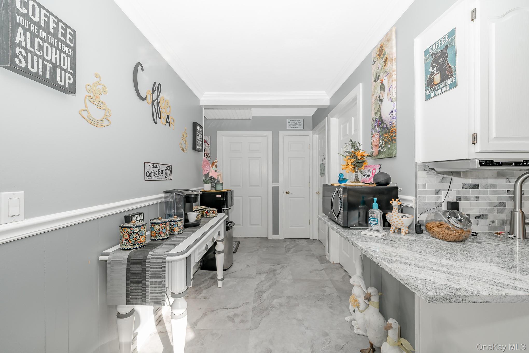 Bay Shore, New York, 11706, United States, 3 Bedrooms Bedrooms, ,1 BathroomBathrooms,Residential,For Sale,1980565