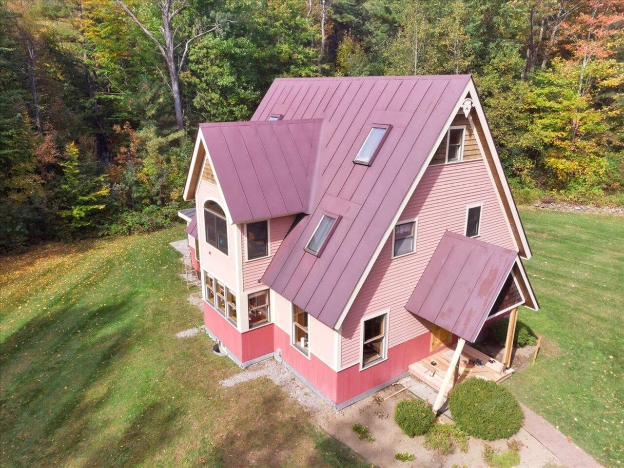 Williston, Vermont, 05495, United States, 2 Bedrooms Bedrooms, ,2 BathroomsBathrooms,Residential,For Sale,1723887
