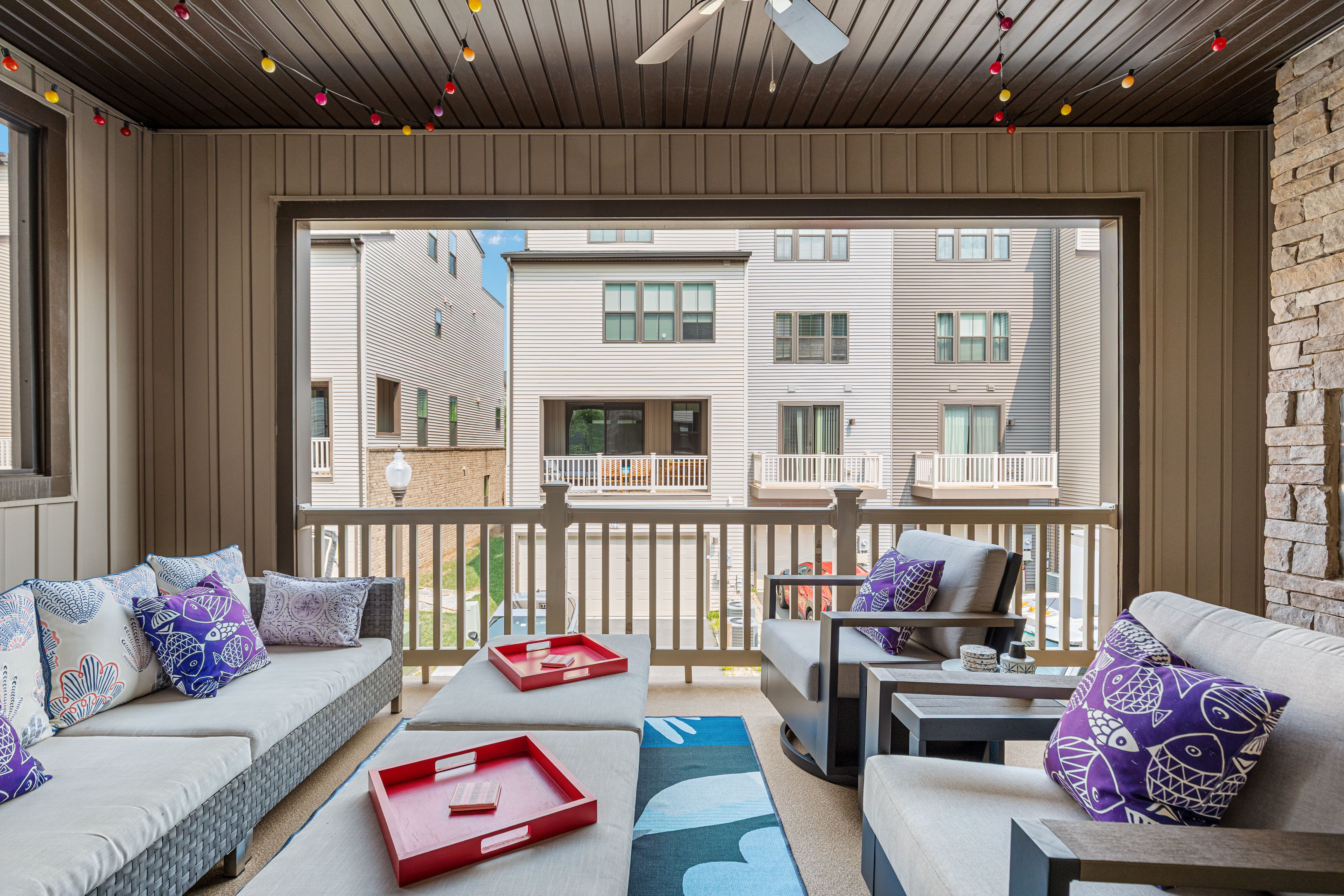  22318 Tees Terrace, Ashburn, VA, 20148 - 物件實景