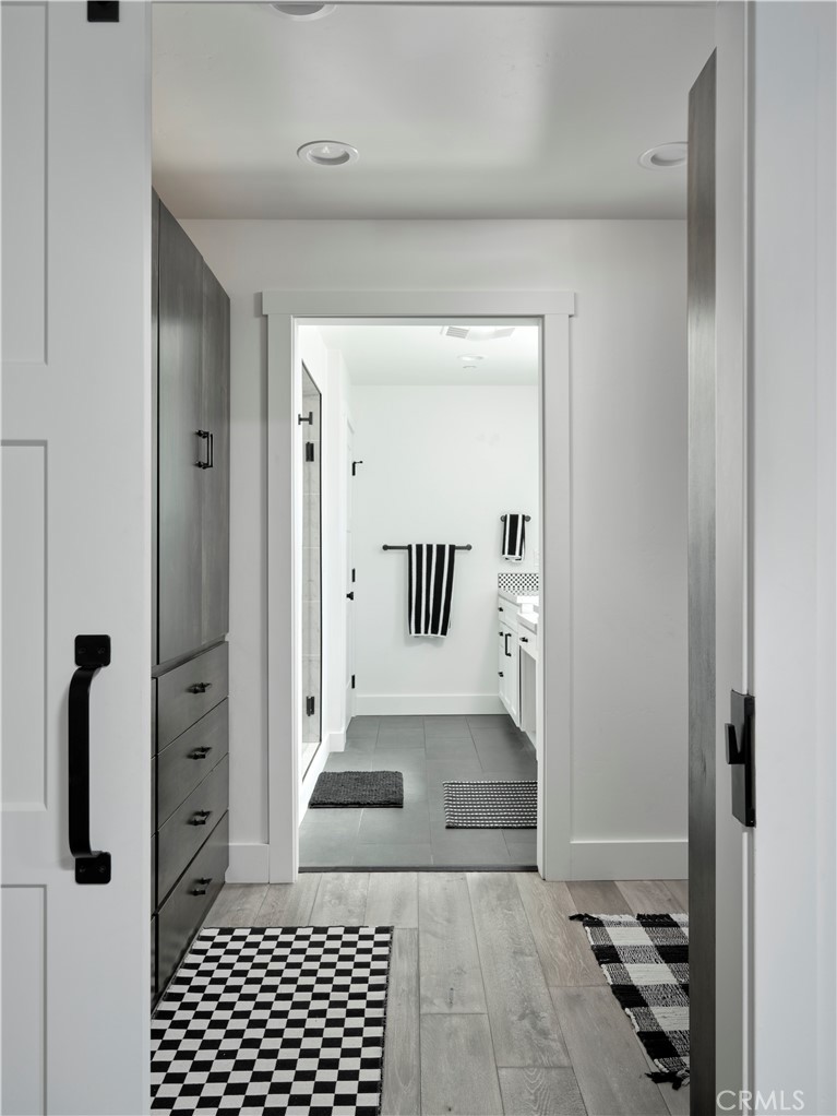 Oceano, California, 93445, United States, 5 Bedrooms Bedrooms, ,4 BathroomsBathrooms,Residential,For Sale,1981898