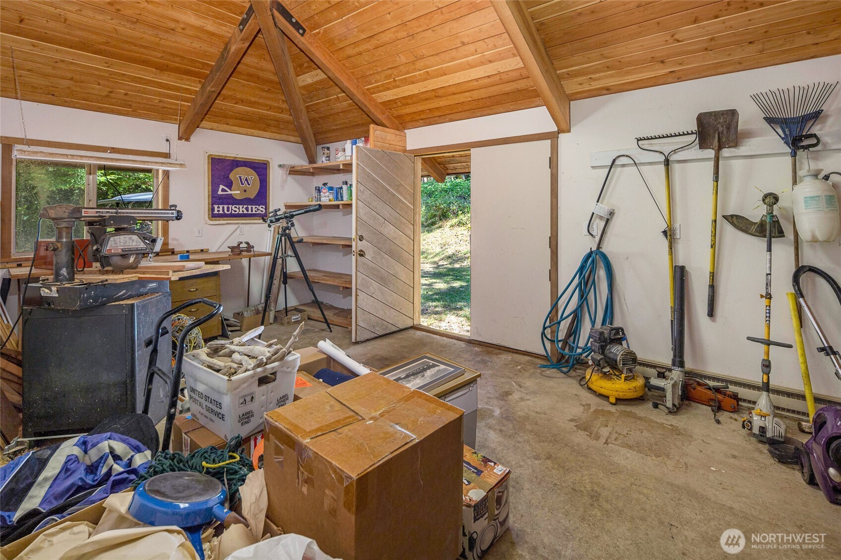 Henry Island, Washington, 98250, United States, 4 Bedrooms Bedrooms, ,1 BathroomBathrooms,Residential,For Sale,1988097