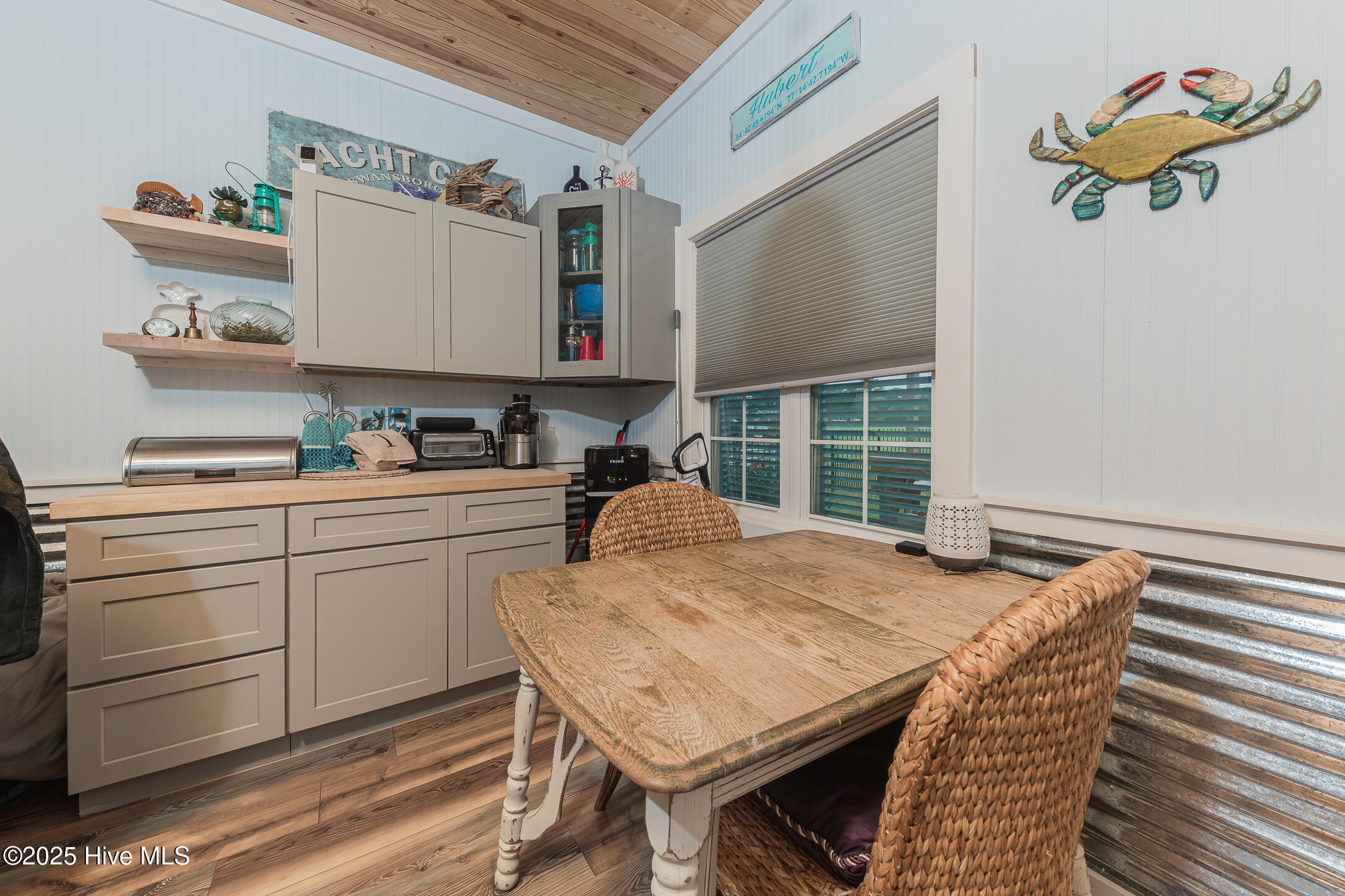 Hubert, North Carolina, 28539, United States, 4 Bedrooms Bedrooms, ,3 BathroomsBathrooms,Residential,For Sale,1974043