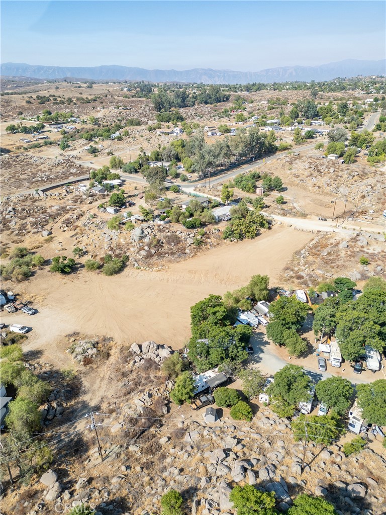 Perris, California, 92570, United States, 3 Bedrooms Bedrooms, ,2 BathroomsBathrooms,Residential,For Sale,1922815